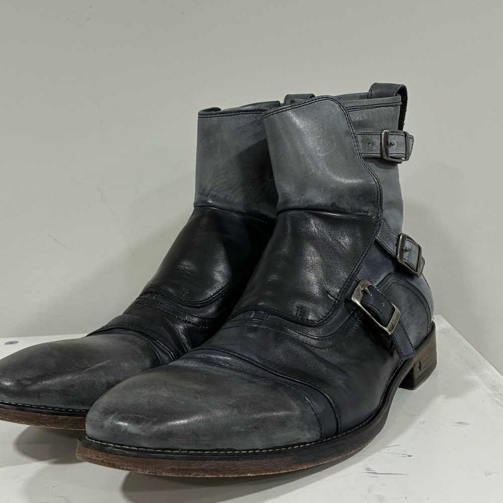 John Varvatos Collection Fleetwood Triple Monk Boot
Size 11 - Picture 7 of 14